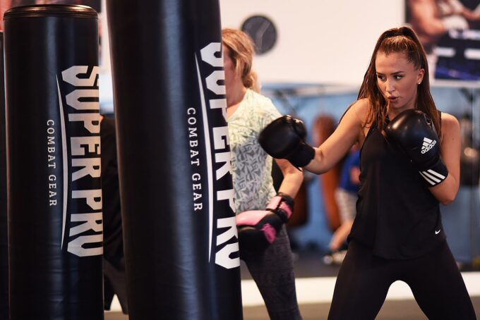 bokszaktraining bij boks leiden